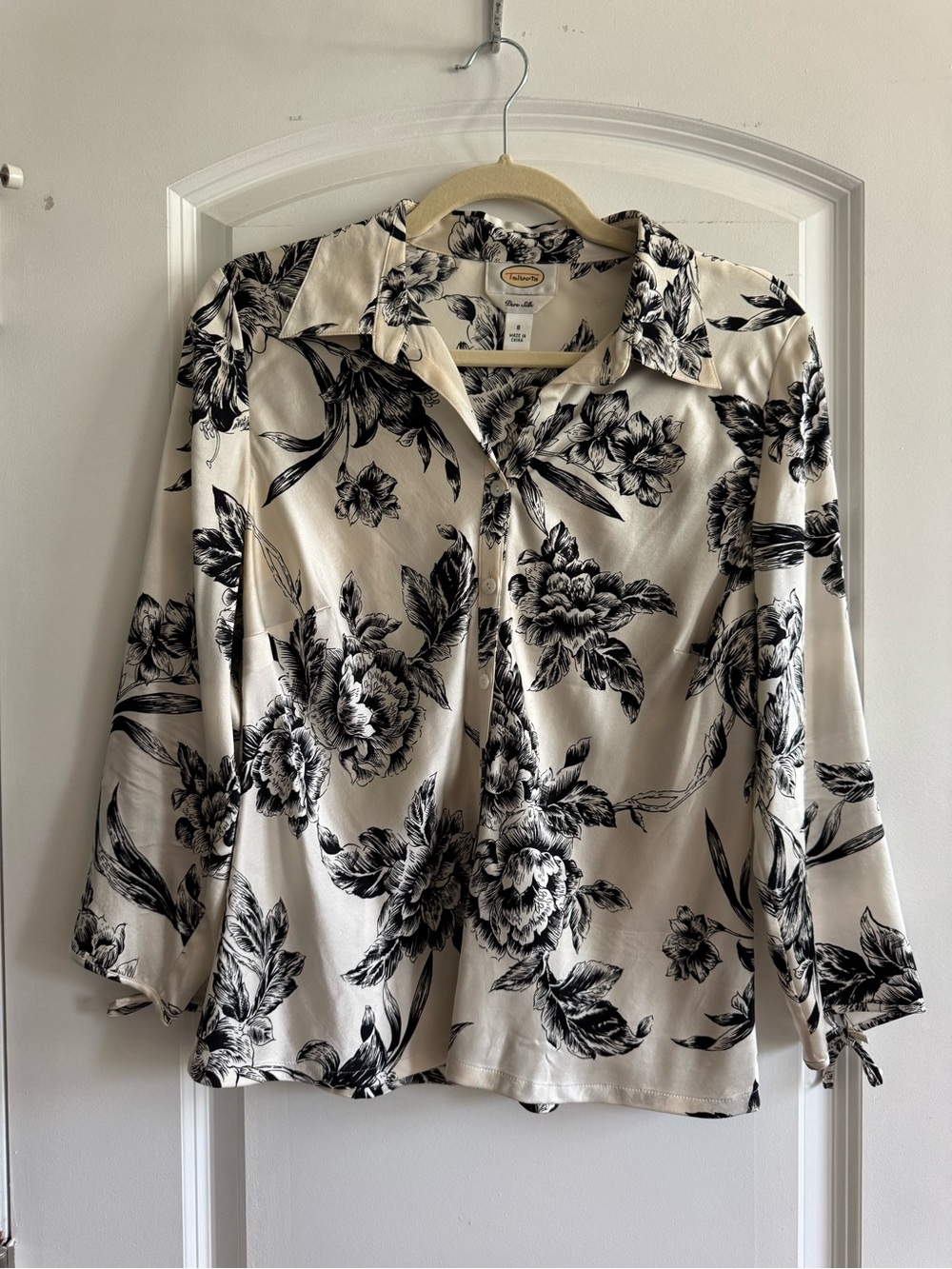 Talbots | Pure Silk Blouse 3/4 Sleeve Button Down Off White Floral Print Size 8